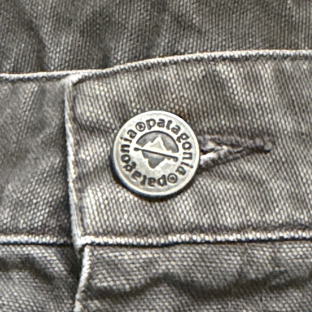 Patagonia Women’s Utility Shorts Large Front Pockets Faded Gray Cotton Vintage - Picture 4 of 8